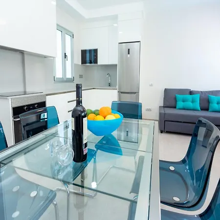 House In Palmas Near Canteras Casa vacanze *